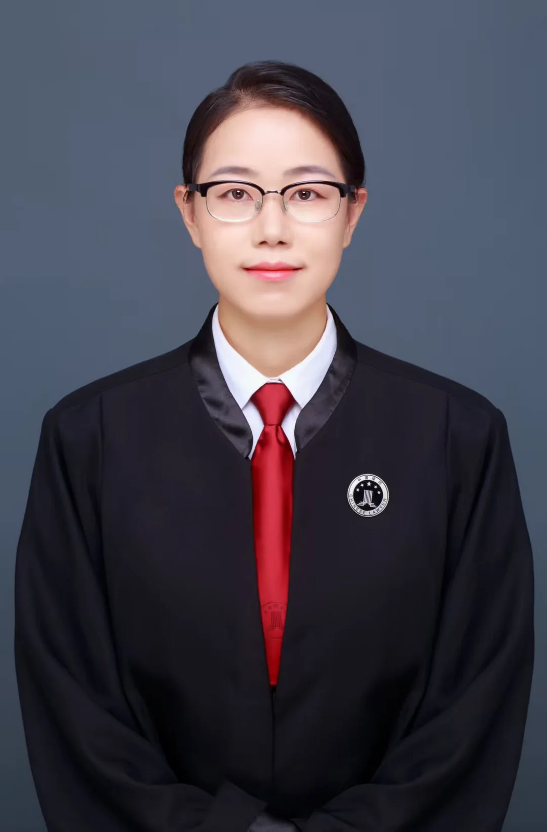 王正香律师律师袍执业形象照